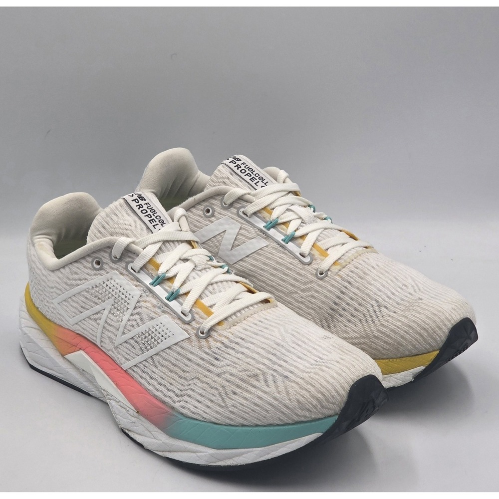 New Balance FuelCell Propel v5 Womens 9.5 White Cyber Jade Running Shoes WFCPRLC - Picture 1 of 12